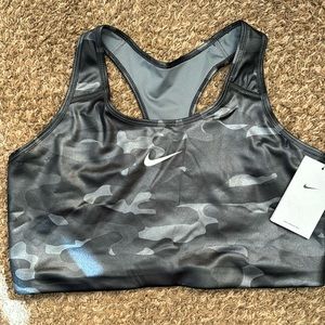 Sports bra